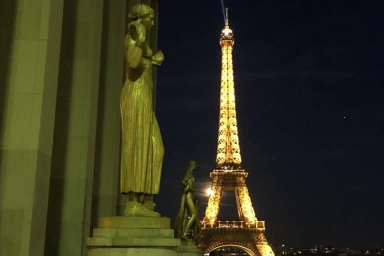 eiffel tower from trocadero