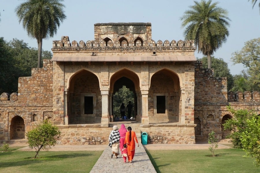 ladies walking humayun tomb delhi