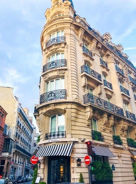 Le Dokhan's hotel in Paris
