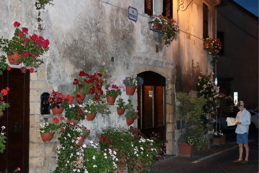 Orvieto at night can be disorienting. It's a good idea to have a map