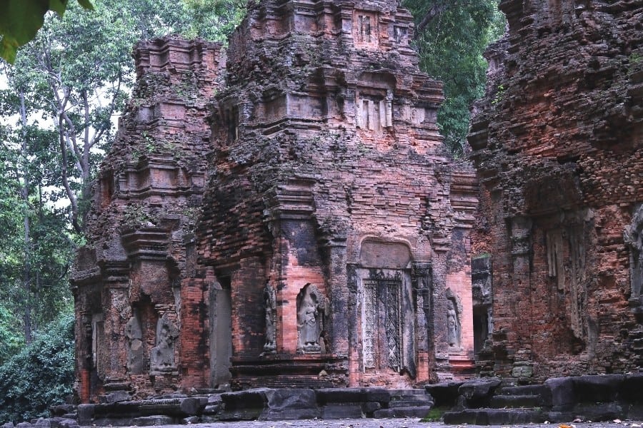 Preah Ko is in a quiet forested setting of fo