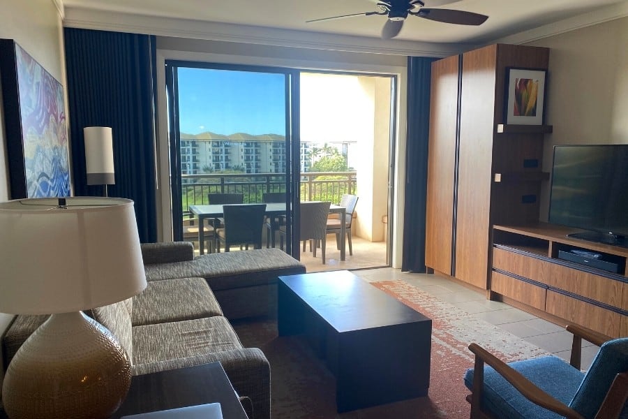 Living room at the Westin Nanea Ocean Villas